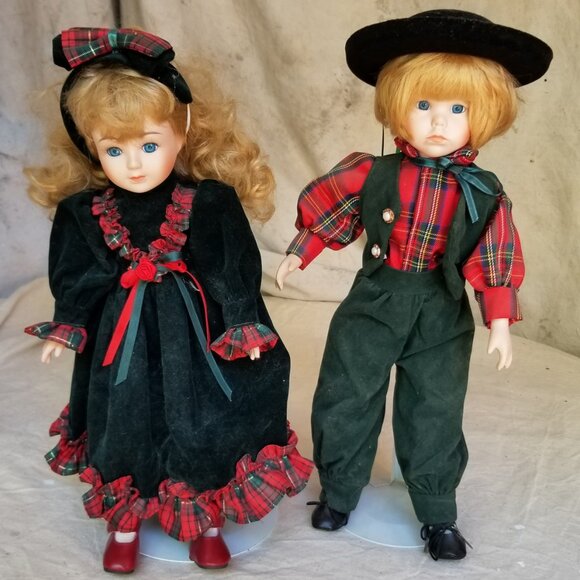 Adorable "Brother & Sister" Dolls, 17" with Stand for each doll - Picture 2 of 4